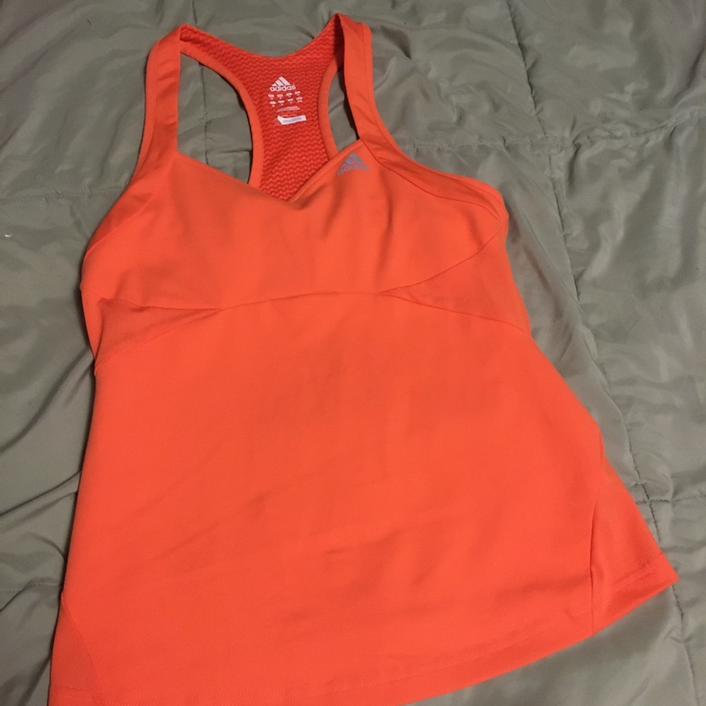 Comfy adidas workout top